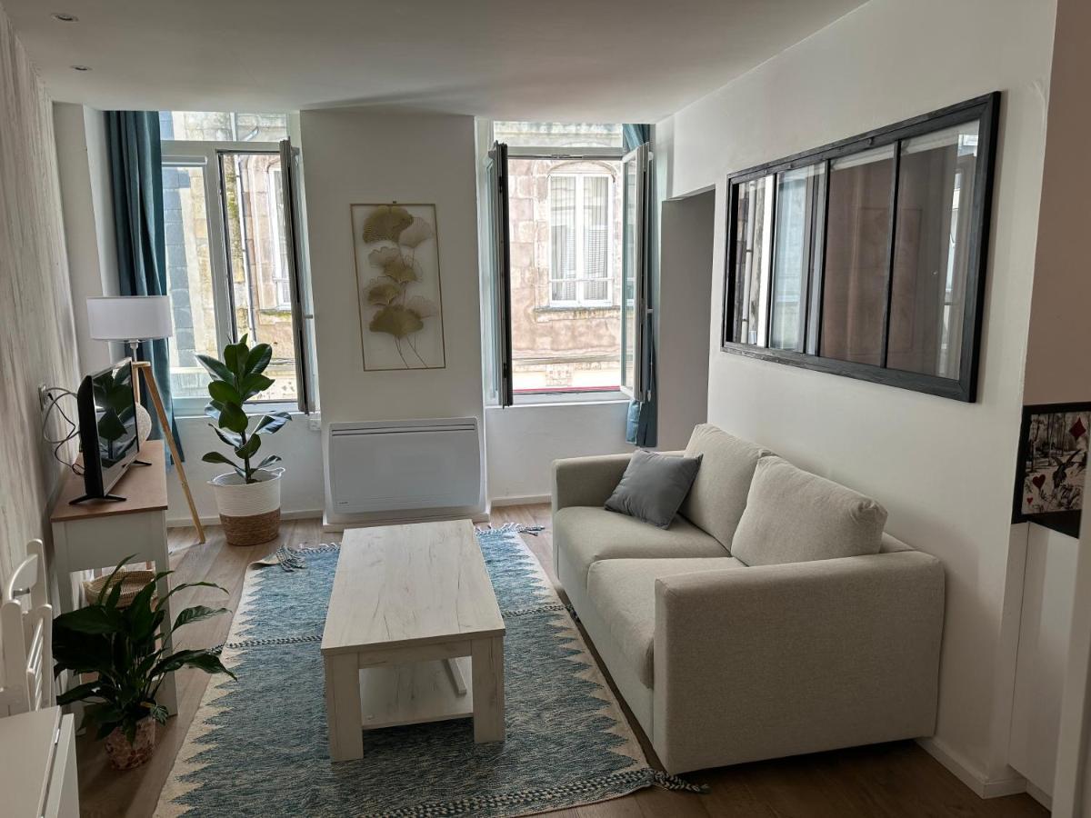 Charmant Cocon Iode Cosy Equipe, Baigne De Lumiere, Situe Au Coeur De La Rochelle A 1Min A Pied Du Marche Central Avec Tv Et Wifi La Rochelle (Charente-Maritime) Exterior foto